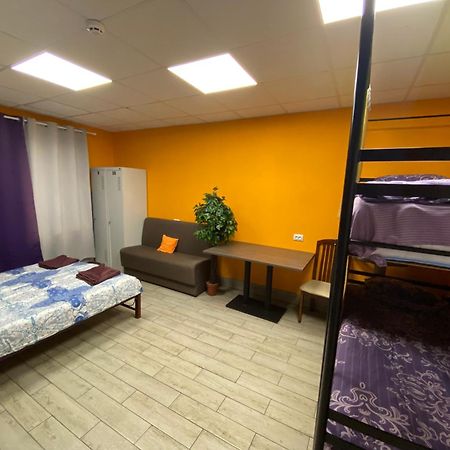 קייב Hostel Meridian מראה חיצוני תמונה